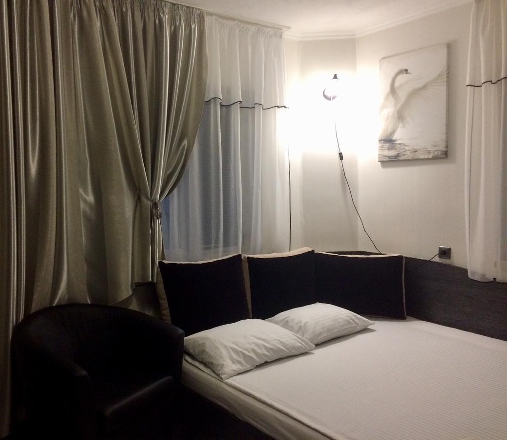 Maiami Hotel Nikopol Luaran gambar