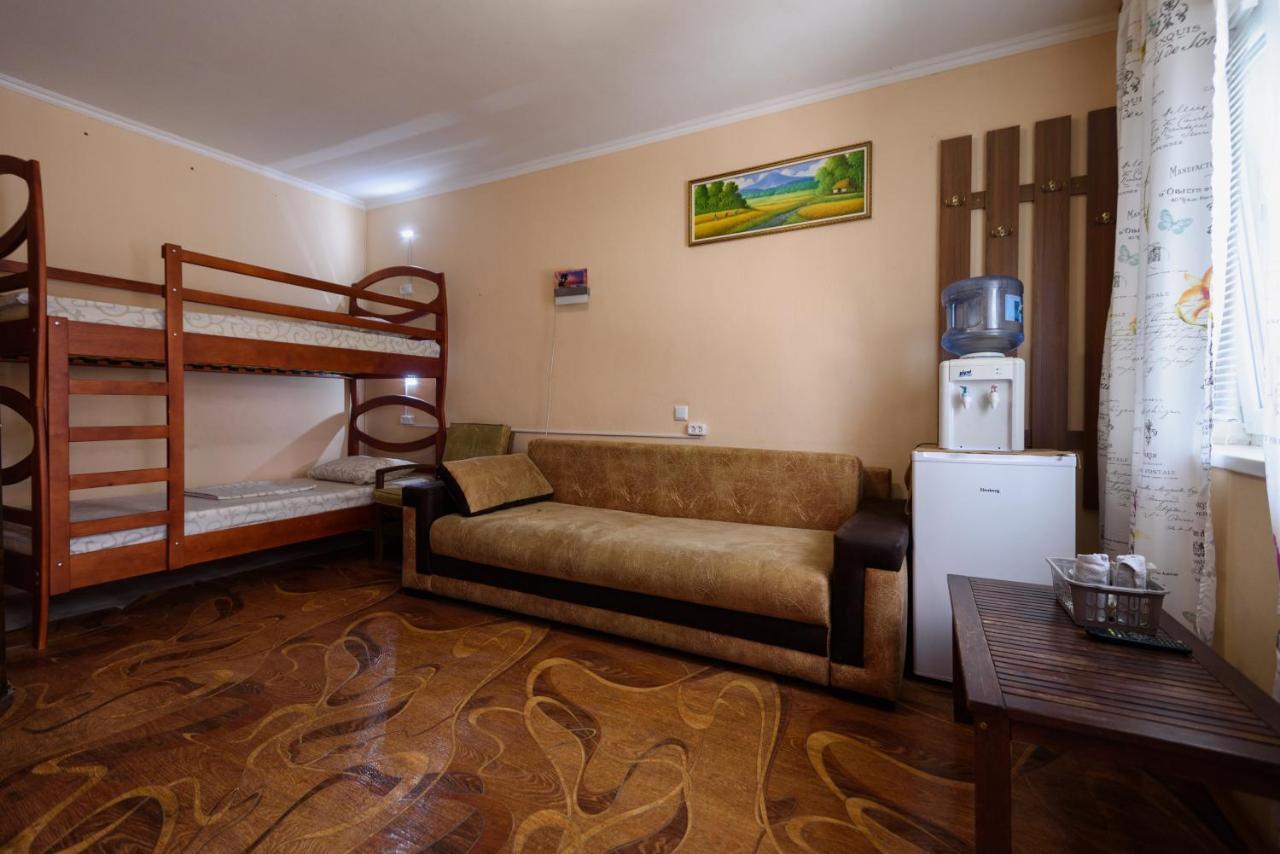 Maiami Hotel Nikopol Luaran gambar