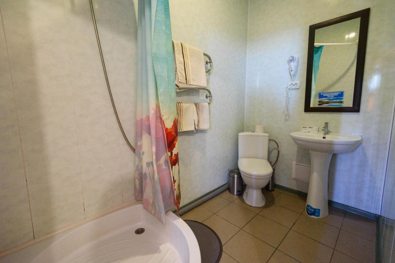 Maiami Hotel Nikopol Luaran gambar